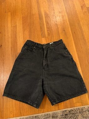 American Vintage Black Denim Shorts - Relaxed Fit